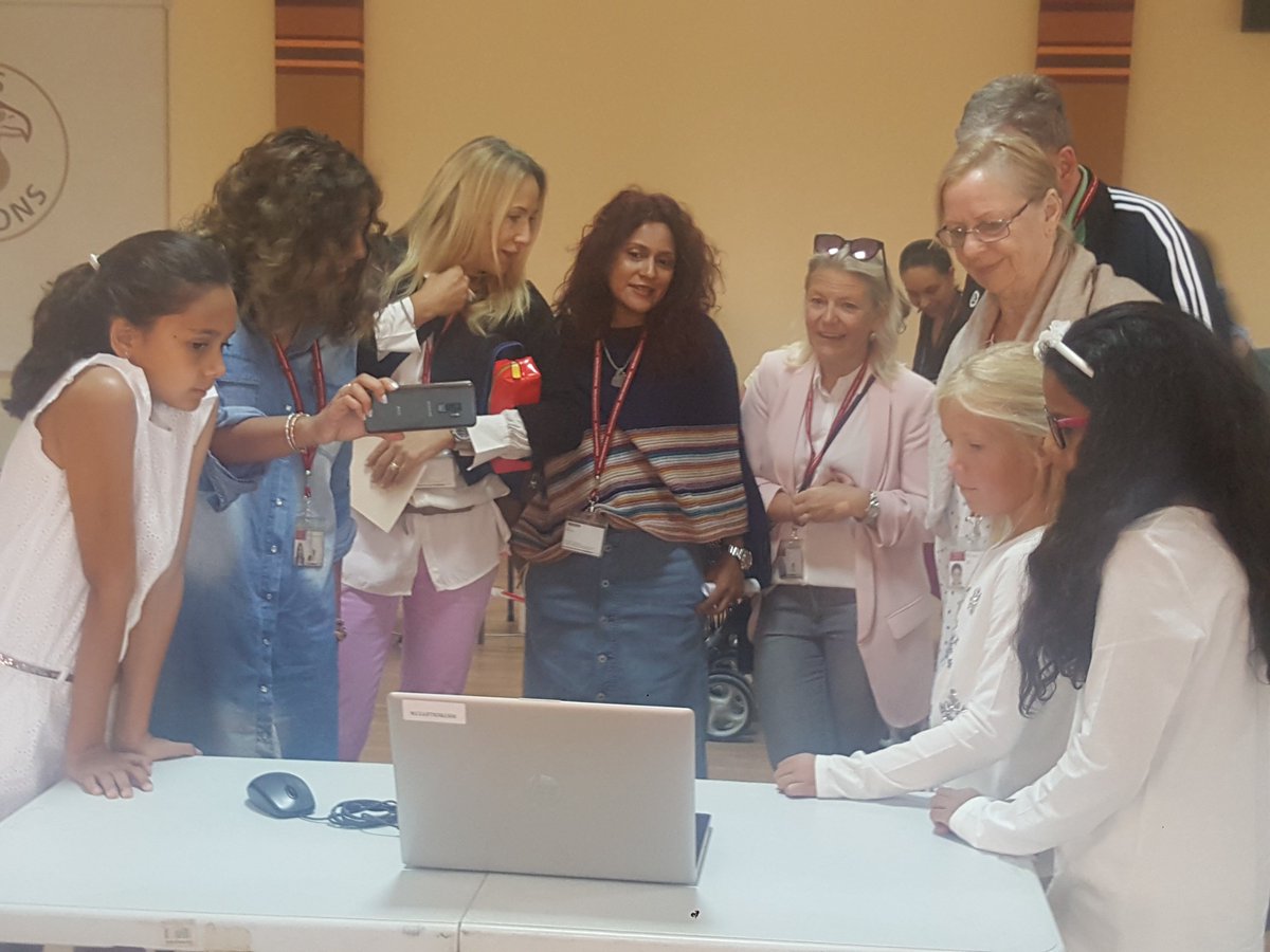 RaffISyear5's tweet photo. TechnoRISE  Year 5, happening now! Amazing display of ICT project work. @RaffISyear5 @RafflesIntlSch @KHDA #RafflesISprimary #RafflesISevents #RafflesISparents https://t.co/c9moHmWDKb