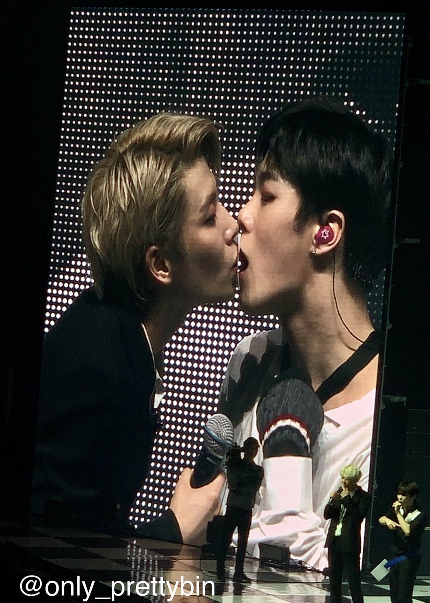 binboozle's tweet photo. I WISH I COULD BREATHE (2) ☠️ https://t.co/ffKTM8syvV