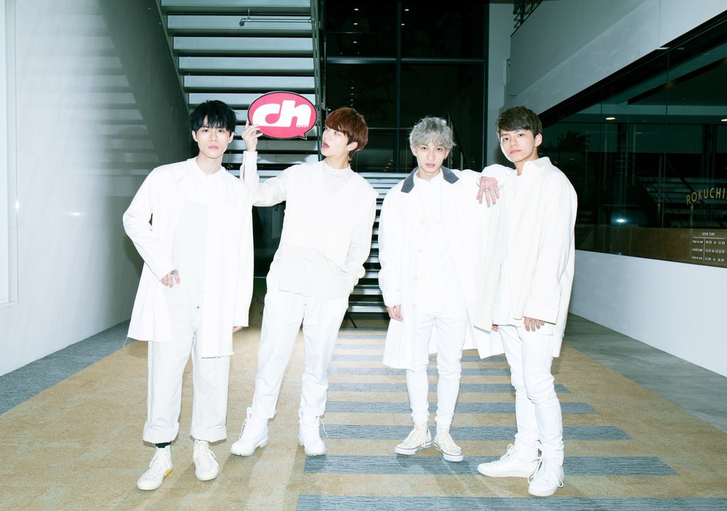 chFILES_tokai's tweet photo. 【読者プレゼント🎁】

#noovy のサイン入りチェキ(1名様)はフォロー&amp;RTで応募して。5月に卒業が決まったHankからのメッセージ、台湾の高校の卒業式のお話、オススメのタピオカ店のお話など必読です。

高校図書室で配布中 https://t.co/GnmhGDNYKc