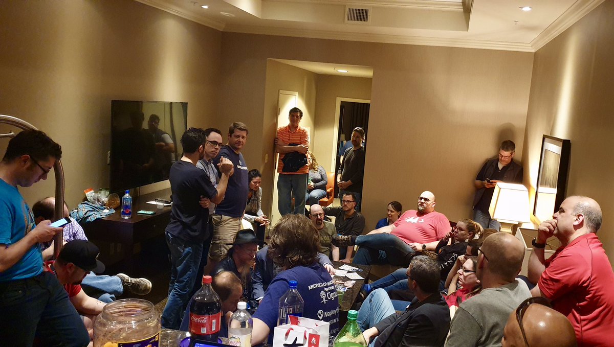 MEKergosien's tweet photo. What an amazing group of community leaders at #MVPSummit. The topics and discussions for the #metaconf gathering were 🔥  #MVPBuzz @jeffreystrauss @jonathanfmills @schneidenbach @sadukie https://t.co/UC5AuIoKV3