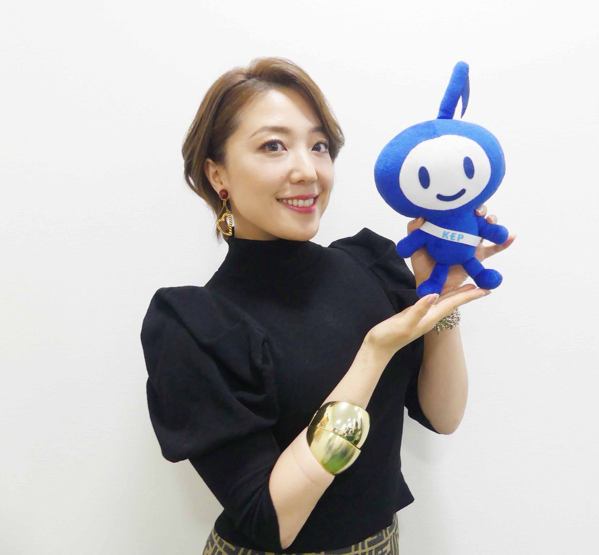 KEP_KUN's tweet photo. 【INTERVIEW】

平原綾香さん
にお話を伺いました！
掲載をお楽しみに♪

コンサートの詳細はこちら↓
https://t.co/DKyWzMTHF8

#平原綾香 https://t.co/el2rnB9Ra9