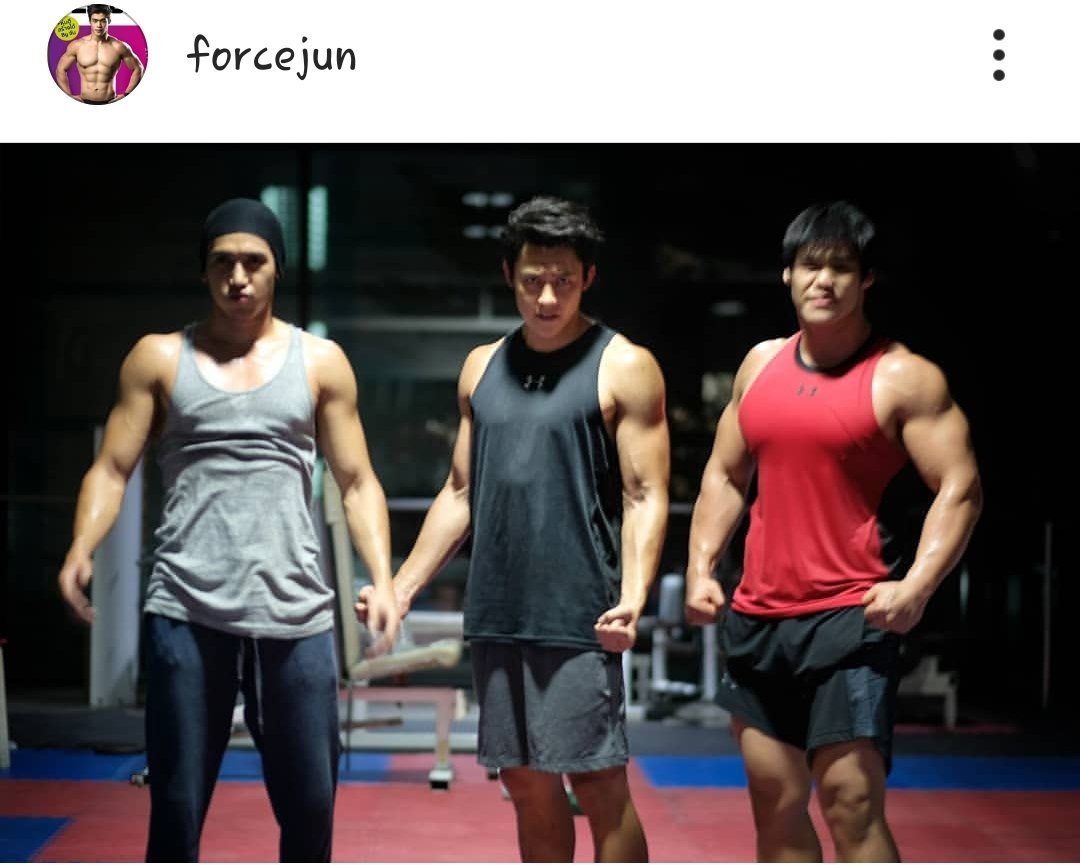 force_jun's tweet photo. HBD นะสายว้าค เฮงๆๆ รวยๆๆๆๆ 💪 @suparat_prin

https://t.co/fszCOEwizu https://t.co/gUQOQ0VpLC