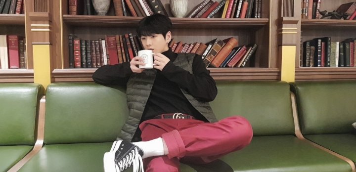VICTON_THTRANS's tweet photo. 190320
[#ฮันเซ] อลิซ..ㅠㅠㅠ https://t.co/NvLbFOJji6