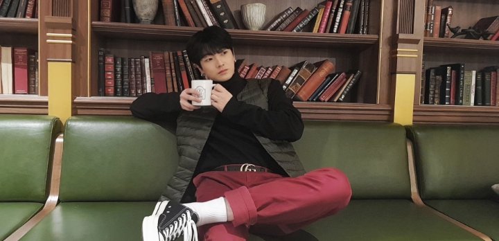 VICTON_THTRANS's tweet photo. 190320
[#ฮันเซ] อลิซ..ㅠㅠㅠ https://t.co/NvLbFOJji6