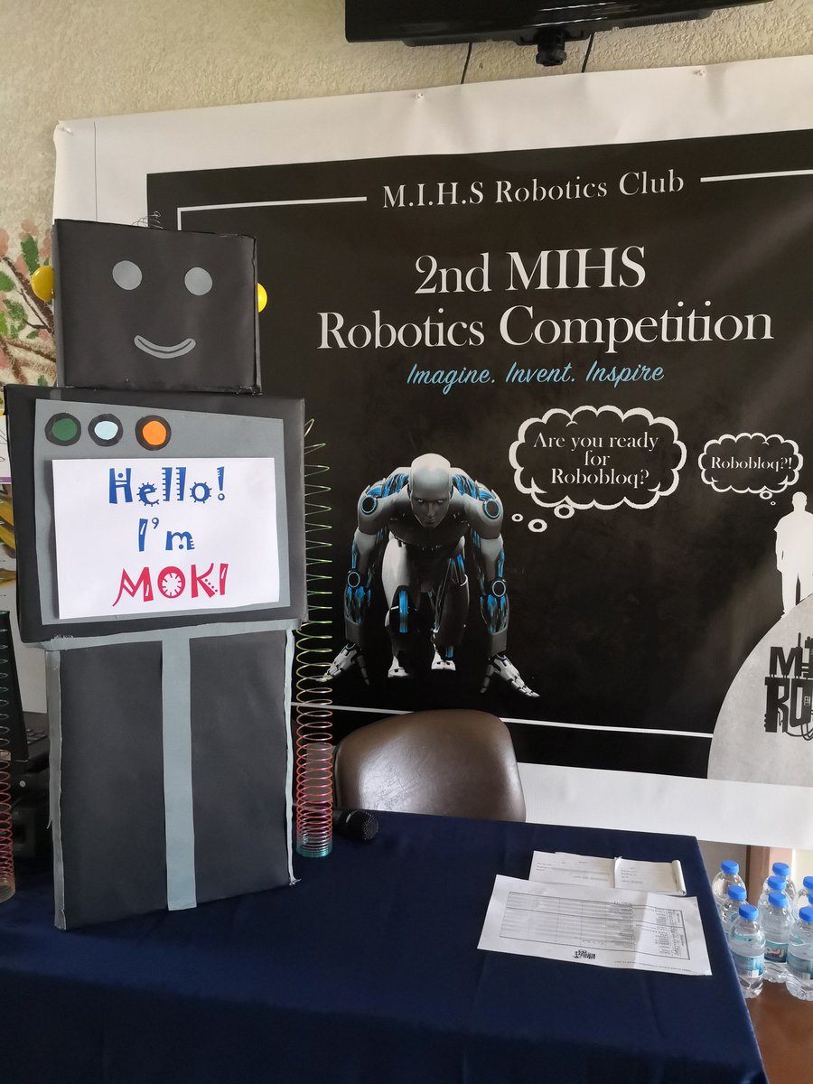 PhysicsRHHS's tweet photo. RHHS high school and middle school teams participating in @MakassedSaida robotics competition #robotics #STEM #21st_century_skills https://t.co/A65Dh5vZZe