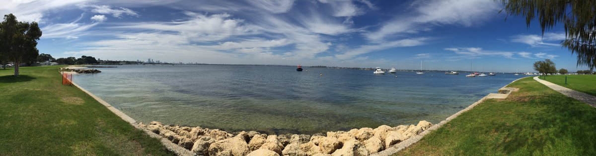 Rexemagne's tweet photo. Today’s Ride #RexTrex
Perth foreshore along Riverside drive - Crawley Boat shed - Matilda Bay - Old Swan Brewery 🛴💨
#Perth #PerthForeshore #CrawleyBoatShed #MatildaBay #Crawley #SwanRiver #eScooter #Segway #Ninebot #scooter #SwanBrewery #TheOldBrewery https://t.co/pebMfceqMV