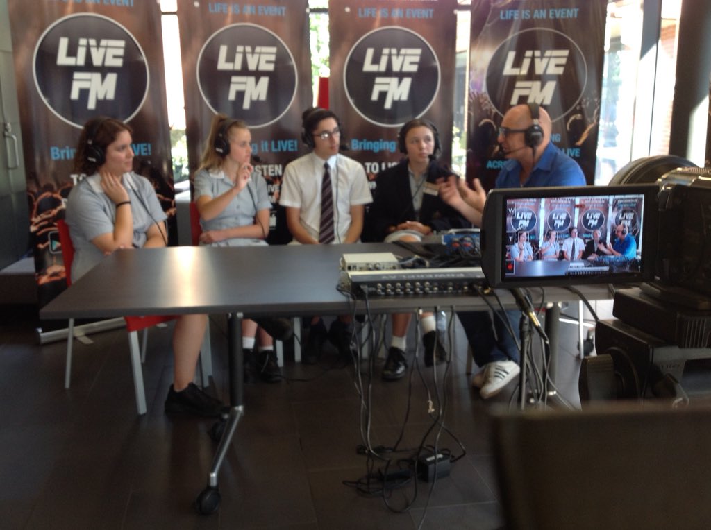 Ralph_Barba's tweet photo. Last week it was doing live radio with 70 students across the globe on @LIVEFM_Online for @CEMelbourne today it’s filming cutting edge communication technology for @ICommAUS at Adelaide Oval... #justlovemakingmedia #lovemyjob thanks to great work from @_tmcmedia again https://t.co/VFcJTj18n7