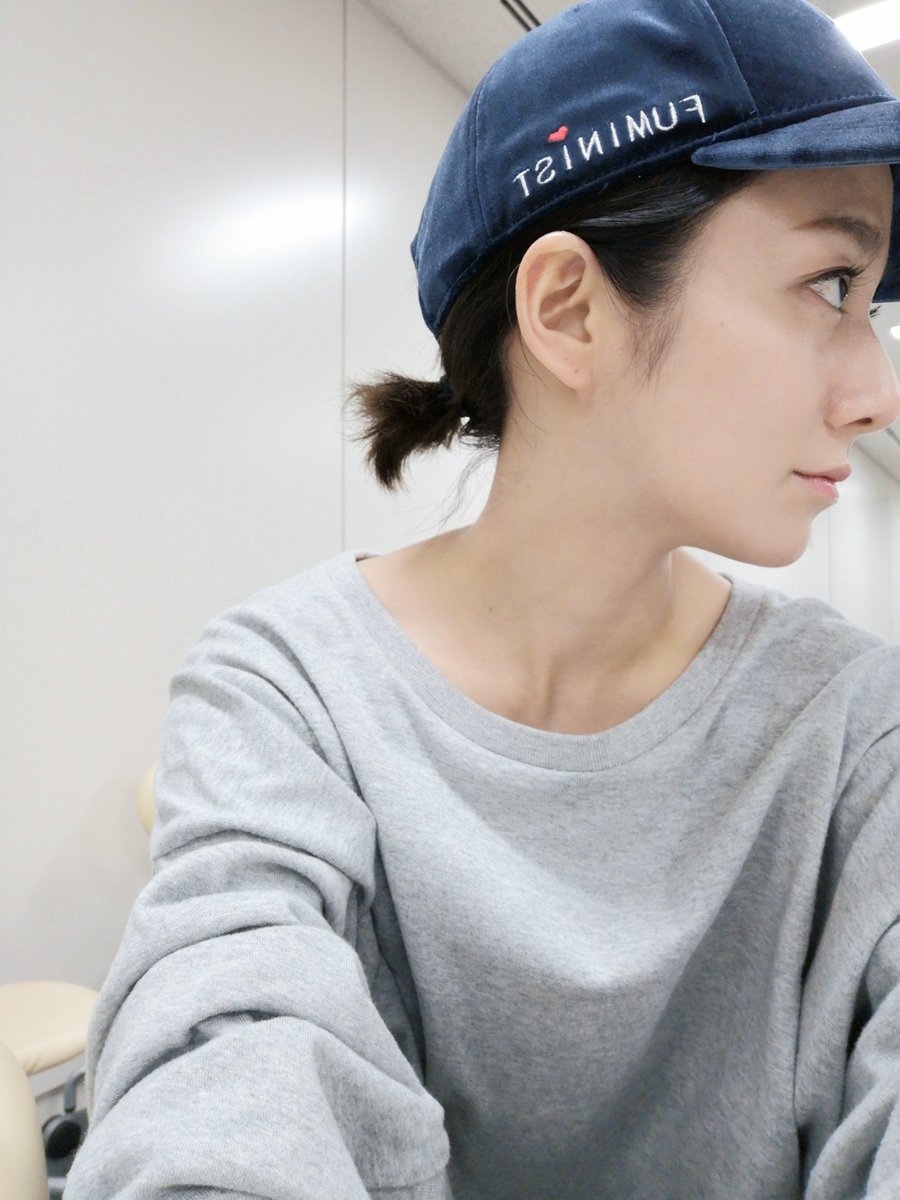 木村文乃official Auf Twitter 大奥 最終章 の完成披露舞台挨拶に足を運んで下さってありがとうございました 夕焼けの帰路が眩しい 良い日になりました 木村文乃official Auf Twitter 大奥 最終章 の完成披露舞台挨拶に足を運んで下さってありがとうございました 夕焼けの帰路が眩しい 良い日になりました