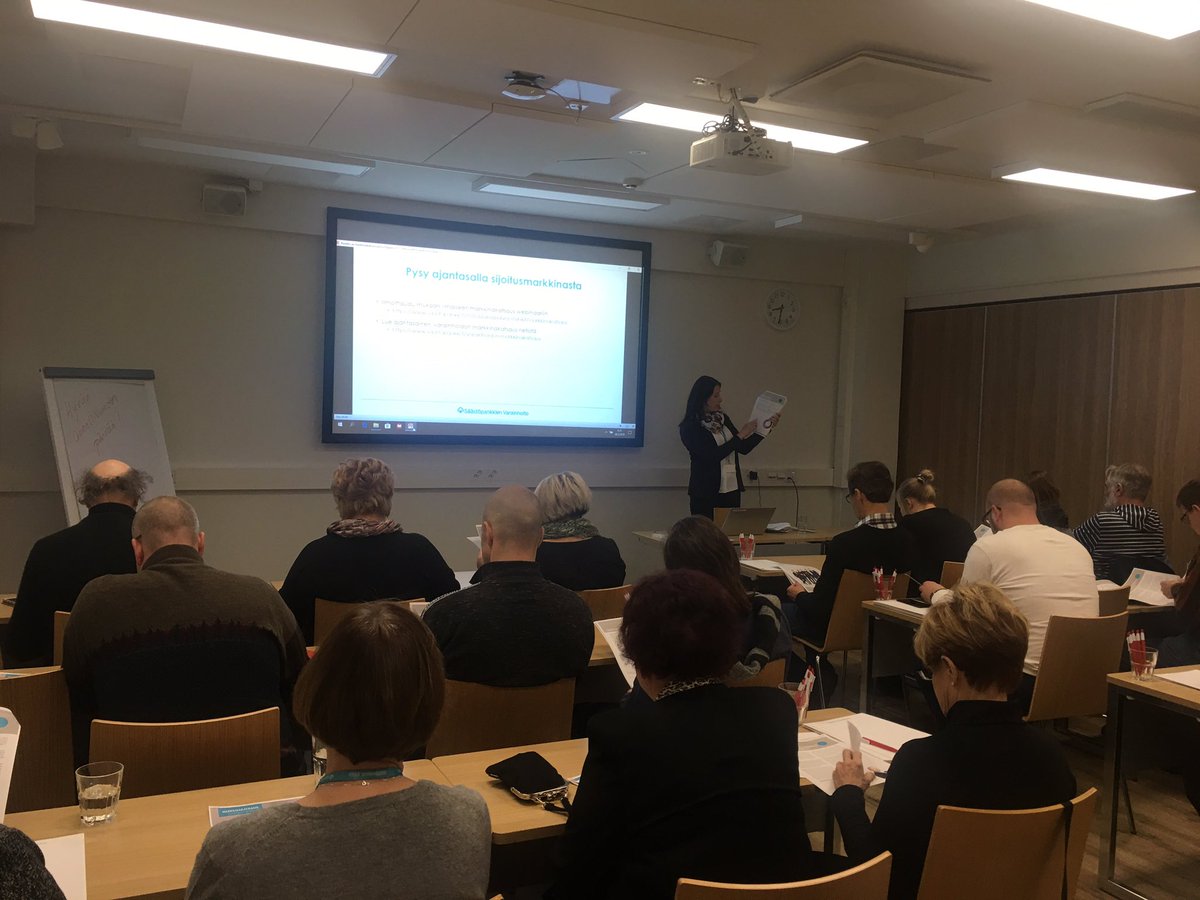 minttuminna's tweet photo. Sijoitus- ja asuntomarkkinakatsausaamussa Kajaanissa @AnneSeilonen kertoo kuinka pysyä ajantasalla markkinoista seuraamalla maksuttomia webinaarejamme https://t.co/6Ep4qCwDfG  @SpOptia #asuntosijoittaminen #sijoittaminen #tahdoenemmän https://t.co/lTgosdsLIg