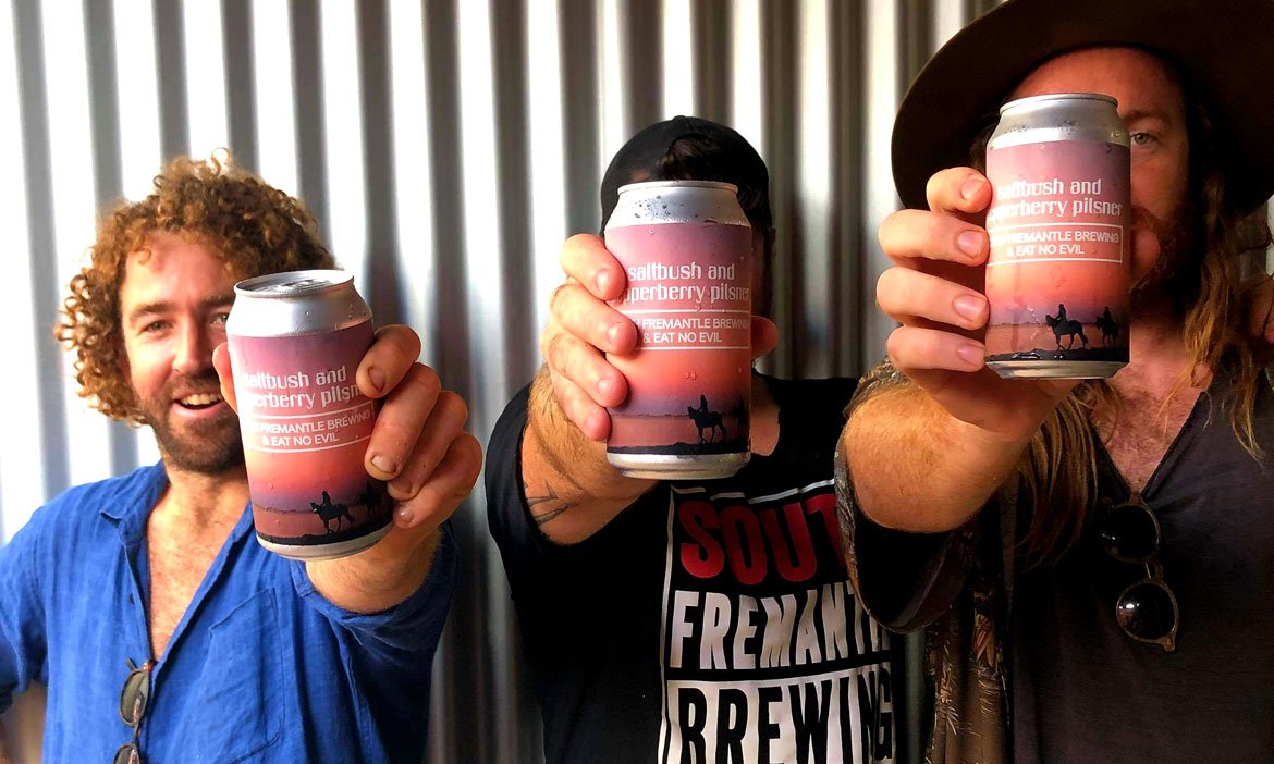 NEW: They've gone from weekend homebrewing to getting beer on tap in their favourite bars &amp; now South Fremantle Brewing have launched their 1st can with Eat no evil.

So we invited them to tell us more for our Who Brews? series... 

craftypint.com/news/2048/who-…