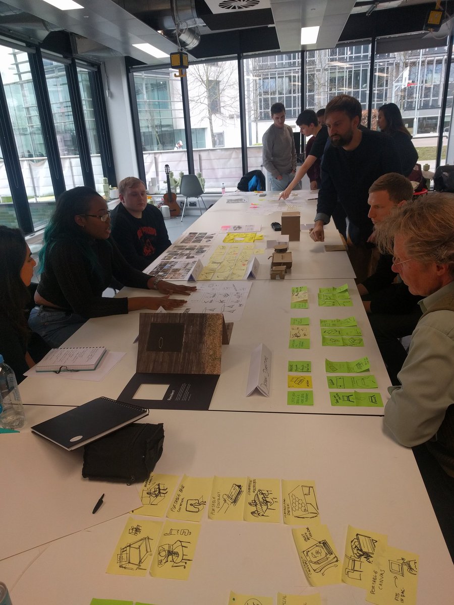helena_ambrosio's tweet photo. @mr_deanbrown, I &amp; @open_desk running a #productdesign industry project at @MiddlesexUni on non-traditional offices: #corwork and office at home. Great talk by #DavidSteiner &amp; work by our students #circulareconomy #opensource #coworking #mdxpd #teaching @MDXDEM @MDXSAT #practice https://t.co/TEMdisxOyB
