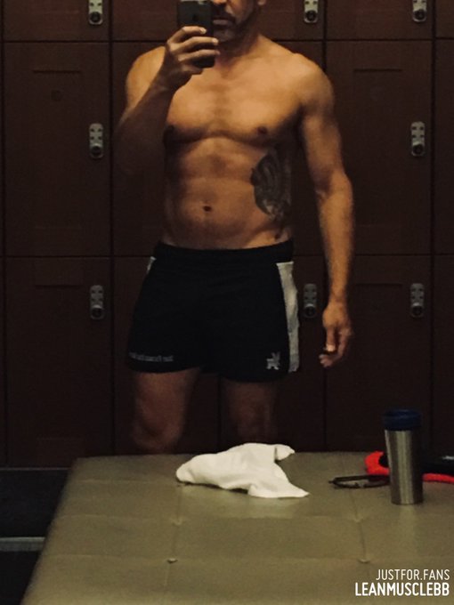 I just posted something new on my JFF page....  See this and more at: https://t.co/kMl1ELcyWt https://t