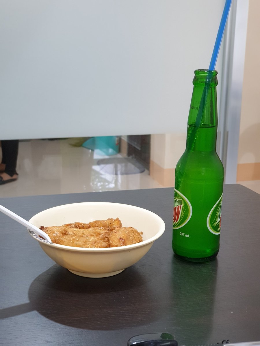 LyndonAnthony's tweet photo. Kain tyo.
#tacurong
#doctorsdiary https://t.co/AfakufNoMg