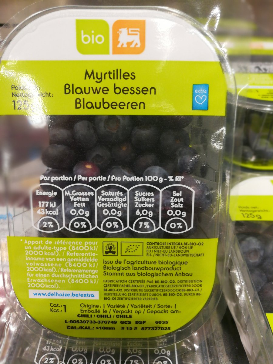 Il faut peut-être expliquer à Delhaize, qui nous invite à signer un appel pour "bouger" sur le climat, qu’il n’y a pas besoin d’une loi-climat pour s'éviter en hiver des myrtilles du Chili sous cellophane, à côté de framboises de Tunisie ou de pommes de terre du Honduras.