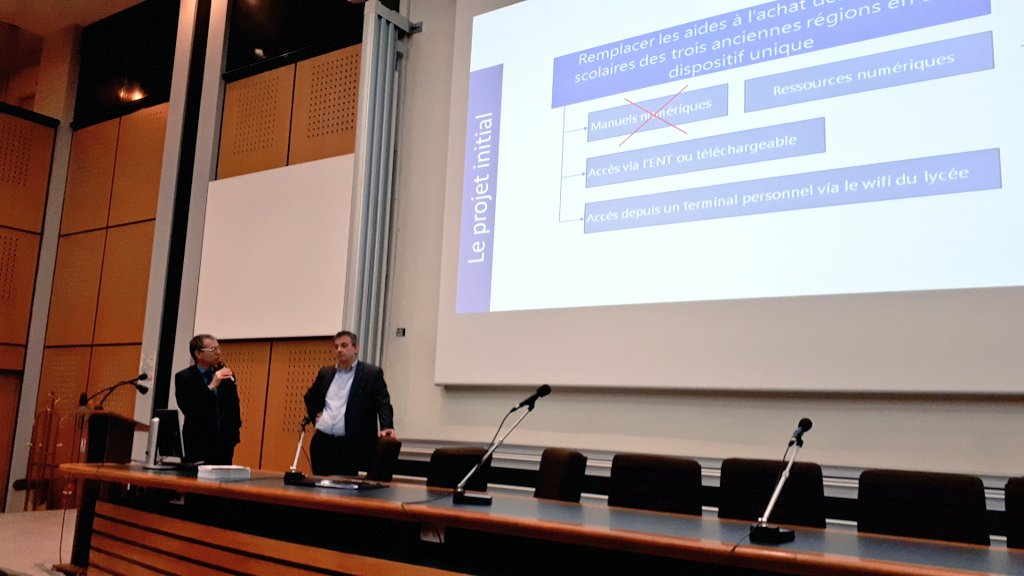 AxelJean77's tweet photo. 20/03/19 #numeryades @Academie_Paris
Marc Neiss #DANE @DaneStrasbourg et Olivier Martin présentent *lycée 4.0* ↗️"augmentation des possibilités pour enseigner" @Edu_Num
#Ress_Num #ENT #GAR #Archiclasse #BYOD
@DanMarc6768 @PhTAILLARD @PhilippeAjuelos @athillay @Christian_Mertz https://t.co/XGL50ptQh2