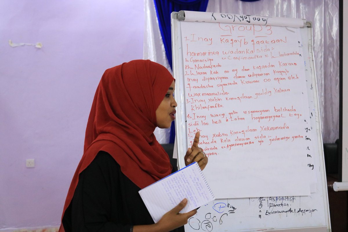 MUDAN_Network's tweet photo. CUMMUNITY CONSULTATION FORUM FOR WOMEN AND FEMALE YOUTH TO DEBATE ON KEY ISSUE AFFECTING THEM .
@caresom
#SomaliStabilityFund
#MUDANE_Network https://t.co/O85Gfw6Orj
