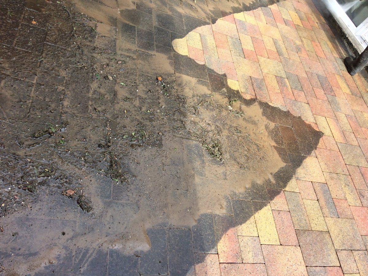 Driveway cleaning. Fantastic transformation.✨💫✨