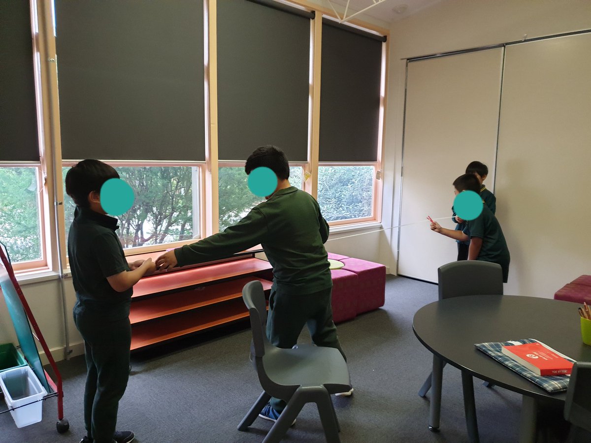 AusTeacherRiss's tweet image. Fractions on a rope.  Such a deeply  rich task with multiple entry points, that allows every student to have access to the learning... #teachingfractions #multipleexposure #openupmaths #iteachmath @maths300 @MTLC_ACU