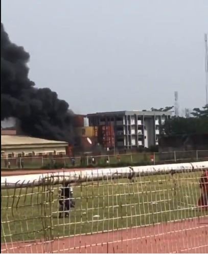 KindexNews's tweet photo. UNILAG's Creative Art Department goes up in flames (Photos)

According to reports, the fire started from the generator house of the department and so far, two buses carrying fire-fighters have been deployed to the department to battle the fire. https://t.co/am1Qnmb9h8