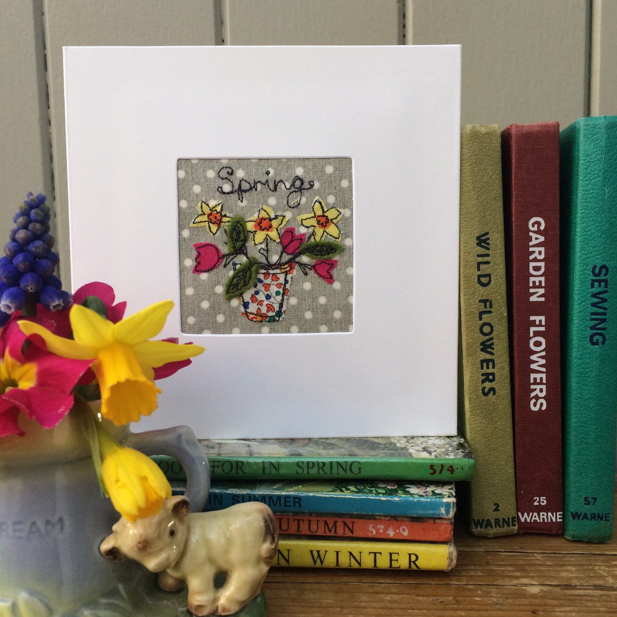 LittleMabel3's tweet photo. Happy ‘First Day of Spring’.  
https://t.co/dIVRNeQQmG #handmadecard #firstdayofspring https://t.co/Mq4U8JGZeX