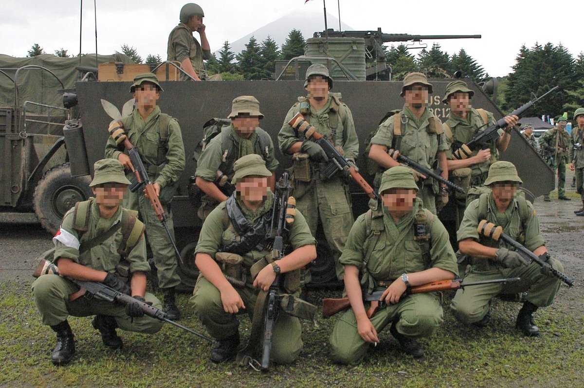 Contact ベトナム派遣オーストラリア軍装備なんか揃わないし資料もないよ なんて人もいるかもしれないけど そんなことはない まあ 実物は枯渇してきてるけど 頑張ってみよう て気持ちがあれば何とかなる アホカリ行こうよ