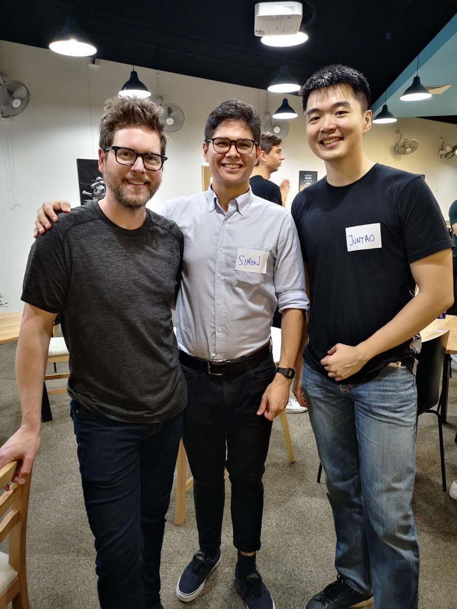 hodlnautdotcom's tweet photo. Thanks @jack and @biz, cofounders of twitter, for coming down to our Incubator in Singapore to share your insights in the startup world! Would love to be in touch for anything related to #crypto :) https://t.co/UjT2O9RM2r