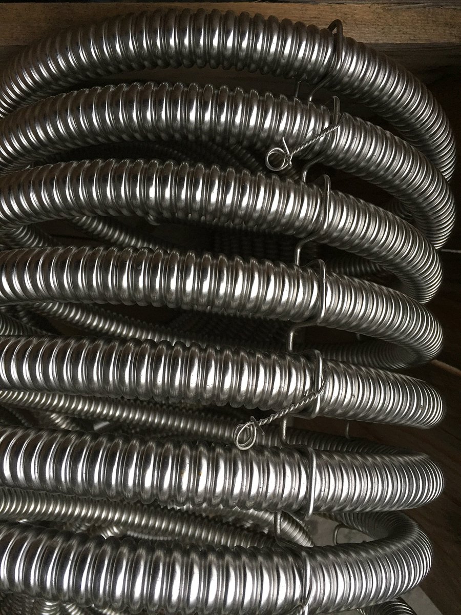 AZFlowtech's tweet image. AZ Flowtech Ltd supplying Corrugated Stainless Steel Tube, Heating Coils and Fittings to Britains Renewable Energy industry. Solar Power and Hot Water Systems for Cylinder Manufacturers.
Hot Water Cylinder Coils ready for shipping