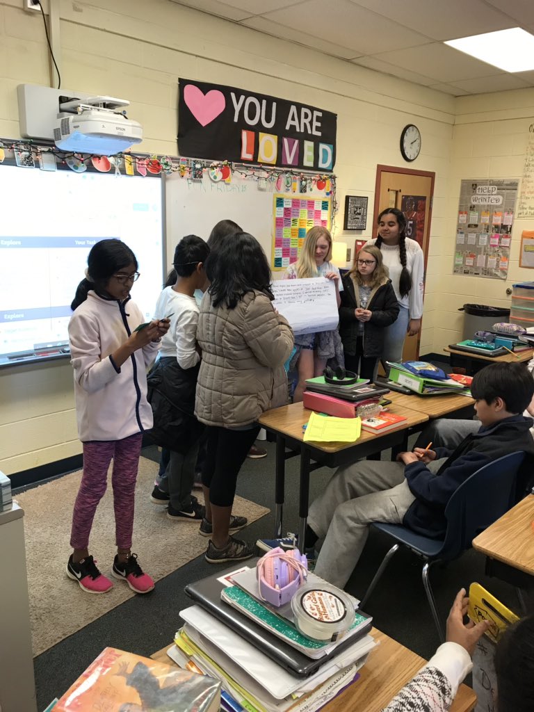 FESElliott's tweet photo. Exploring investigative journalism and focusing on how we can target a specific audience for our infograph projects! 📝🔎 @FlorisSchool @FESHairabedian #florisrules #investigativejournalism https://t.co/4QpXJE1UN7