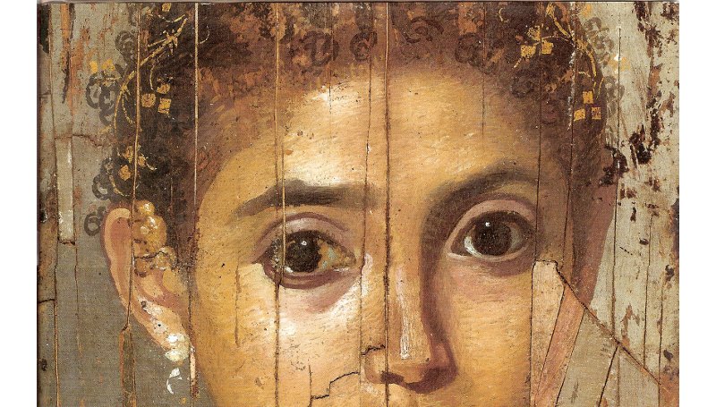 IAPHpatrimonio's tweet photo. Diadema de oro perteneciente al ajuar funerario hallado en la calle Escalzo de Cádiz, en 1997 @MuseoCadiz @CulturaAND https://t.co/PMMWaur7SO

El trabajo de #restauración ha sido complejo por la fragilidad del conjunto que está formado por hilos trenzados de pocas micras. https://t.co/6pL0wEJ9QS
