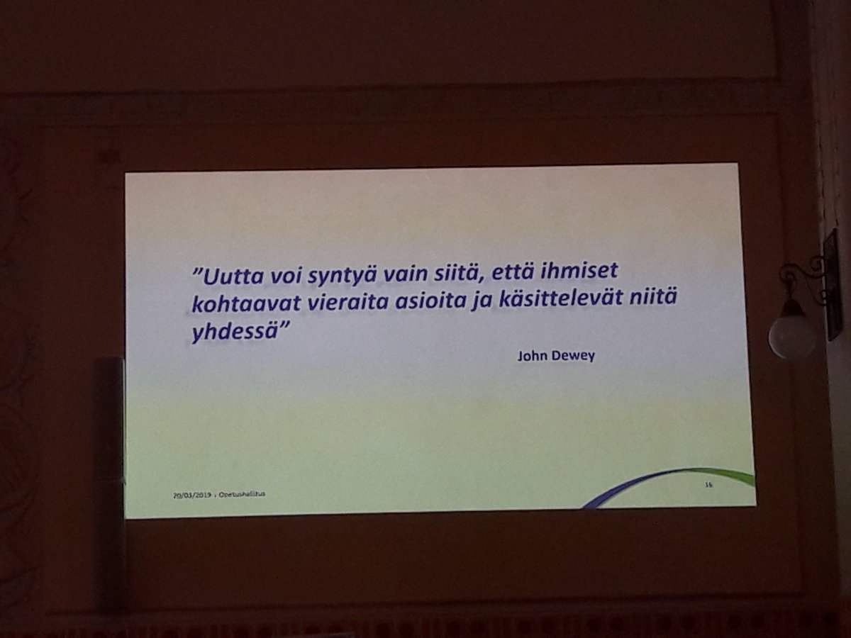 Olli-Pekka Heinosen hieno puheenvuoro LAPE-akatemiakäynnostyksessä. Organisointia tarvitaan vuorovaikutuksen synnyttämiseksi, ei johtajuuden korostamiseen.
