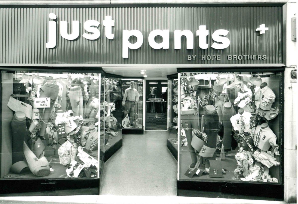Bournemouthecho's tweet photo. This picture of a former shop in Poole High Street has us smiling today https://t.co/eaFSzN7s5W do you know of any other stores with quirky names? #justpants https://t.co/SC0DNrF01G