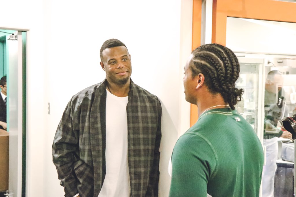 KD, The GOAT, and The Kid.
#MLB開幕戦