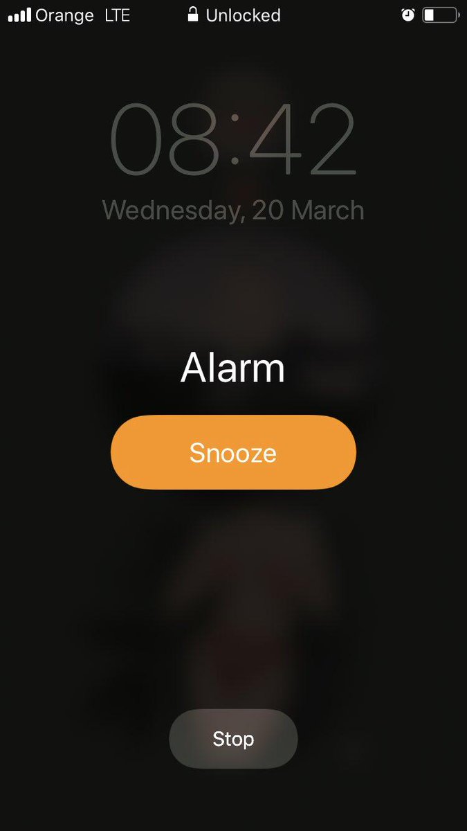 kittyzsatelity's tweet photo. #Apple WHY?! Do you know how many times i failed using the #iOS alarm and timer? I can’t see the sense of this difference #usability #uxissue https://t.co/Oo0lkK9VBl
