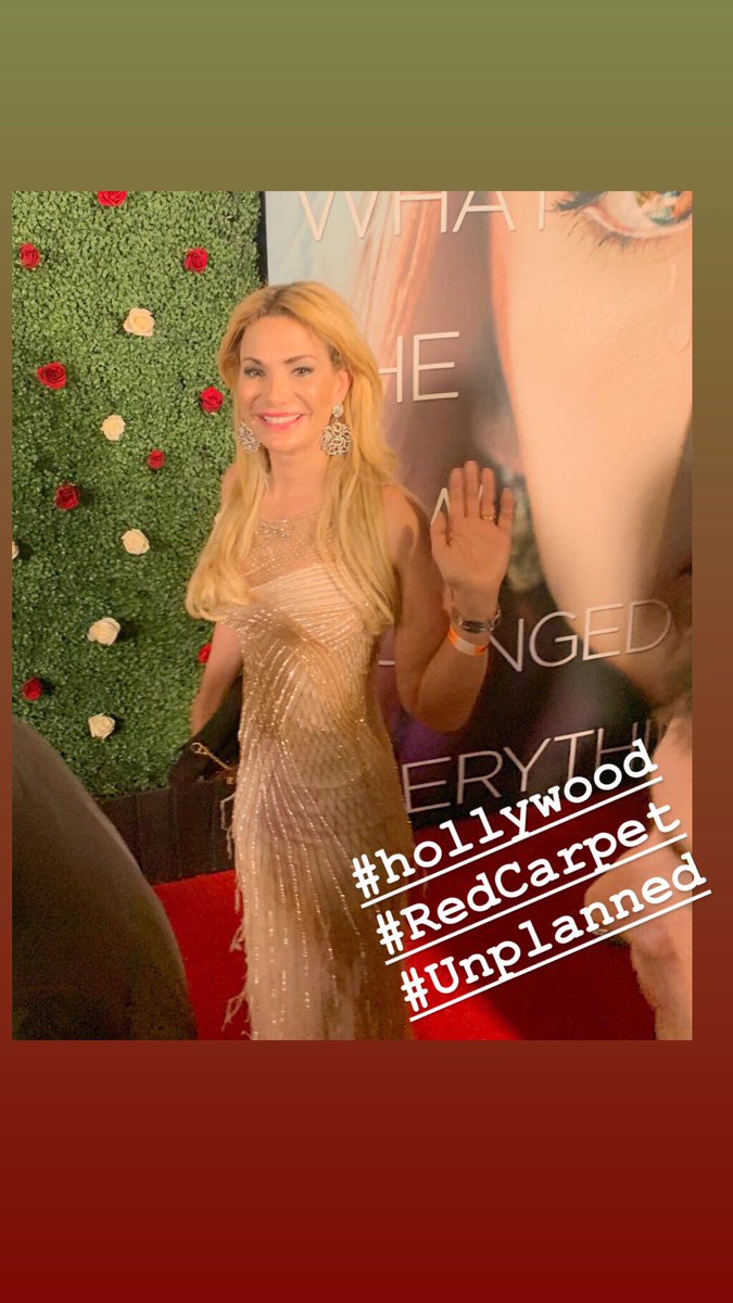 ParisBarns's tweet photo. Honored to be on the Red Carpet Premiere in Hollywood for Unplanned that is released Nationwide MARCH 29th, 2019. PTL! God is so glorious! Every life is precious!
#RobbyScott #AbbyJohnson #ProWoman #ProChild #ProLife https://t.co/V6iiybq9YJ