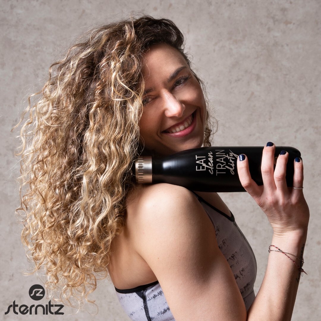 sternitzworld's tweet photo. Always fresh!!! #LiveBetter #Sternitz #WaterBottle #BotellaDeAgua
#Hot #Cold #Frio #Caliente #EatCleanTrainDirty #Bottle #Botella #Water #Agua #YogaClothes #Workout #Fitness #EcoFriendly #YogaMat #Esterilla #YogaLeggings #YogaTop #Leggings #Mallas #SportBra #CropTop #Sujetadores https://t.co/jN6xQSaVhd