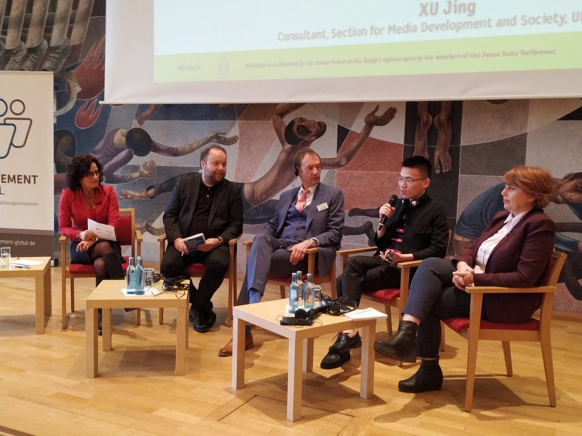 sefbonn's tweet photo. #MediaLiteracy as an antidote to #FakeNews, #disinformation and #HateSpeech on the internet? Lessons learned and practical advice from @l_kinkel (@ECPMF), @tamarMDF, Uwe Schmidt and XU Jing (@UNESCO_fr). 2nd day of #dfip19 - stay tuned! https://t.co/itmPT1qIRT