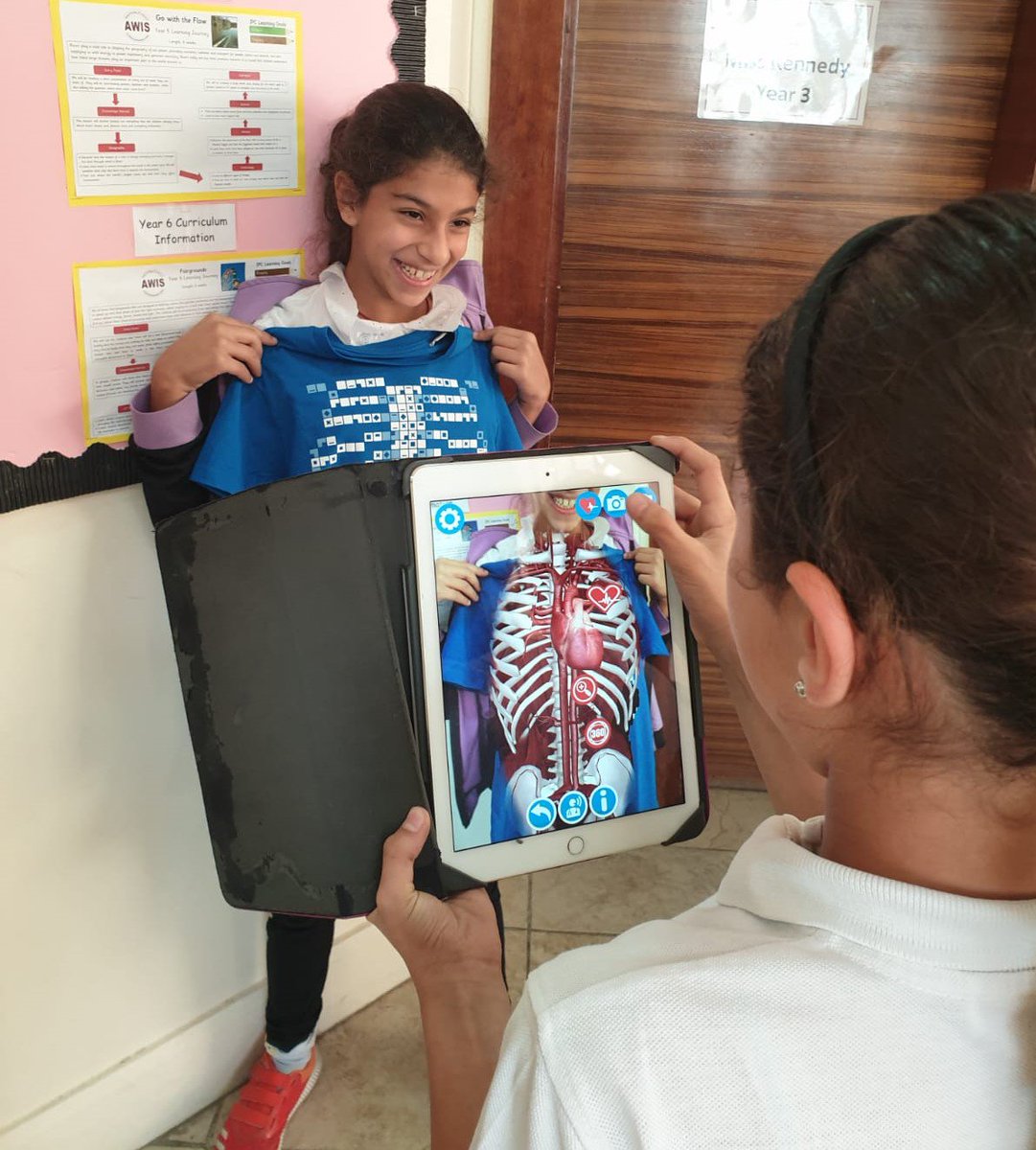 AWISDoha's tweet photo. Y4 IPC Unit #HowHumansWork Using technology to help us look inside the body at our digestive system @The_IPC #enquiry #thoughtfulness https://t.co/wbBgdGPfUL