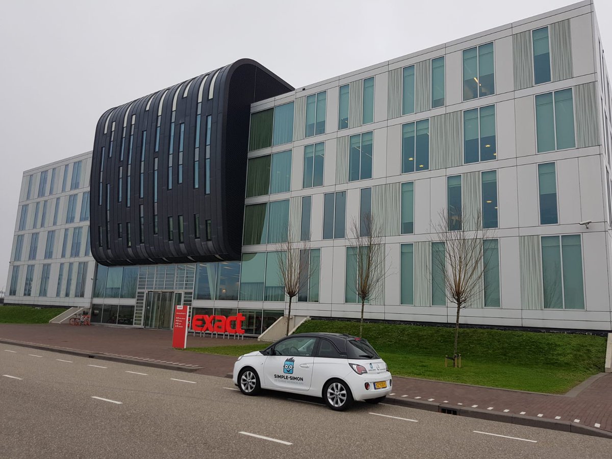 SimpleSimonApp's tweet photo. Simple-Simon is vandaag op bezoek bij de partner bijeenkomst van @Exact_NL. Wij hebben verschillende sessies met de consultants van Exact zodat zij hun partners beter leren kennen. Op naar een nóg betere samenwerking voor in de toekomst! Stay tuned.. #werkbon #werkbonapp https://t.co/IZ9JSft0MA