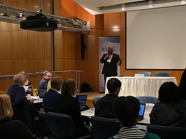 AASCU's tweet image. Tips from @jamalericwatson, executive editor of @diverseissues, on getting national media coverage: Update your websites, train faculty &amp;amp; students on how to talk to media, have other staff/experts talk rather than presidents, know the pub you’re pitching #AASCUComm