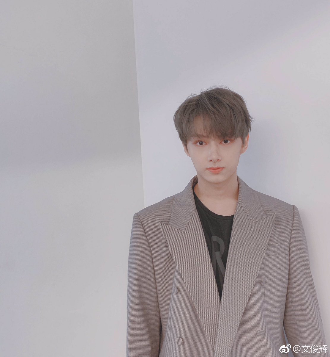 jun_archive's tweet photo. 왕자님 ,,, 어떡해 https://t.co/2Tcd6kXMGa
