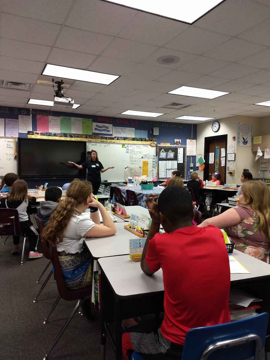 gccsadvanced's tweet image. Why study Shakespeare in elem? vocabulary, vocabulary, vocabulary; universal themes; public presentation skills; best practice research #gifted students need to work with classics and identify with gifted characters and writers; exposure to sophisticated plot lines. #gccspride.