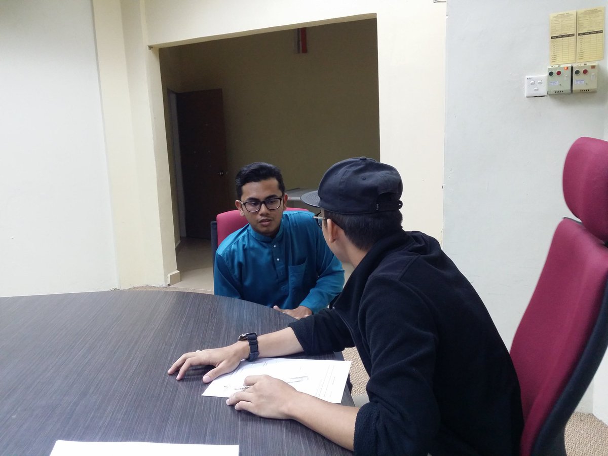 RESCOM_UiTMT's tweet photo. Now happening; Interview session with new rescommers! Terima kasih kepada semua yang hadir 🙆❤ #RESCOMUiTMDungun #MPPUiTMTGANU #UiTMDungun https://t.co/CpTnmPmRlT