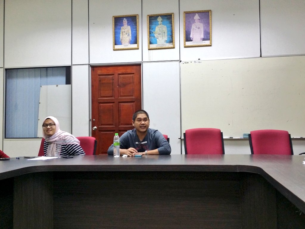 RESCOM_UiTMT's tweet photo. Now happening; Interview session with new rescommers! Terima kasih kepada semua yang hadir 🙆❤ #RESCOMUiTMDungun #MPPUiTMTGANU #UiTMDungun https://t.co/CpTnmPmRlT