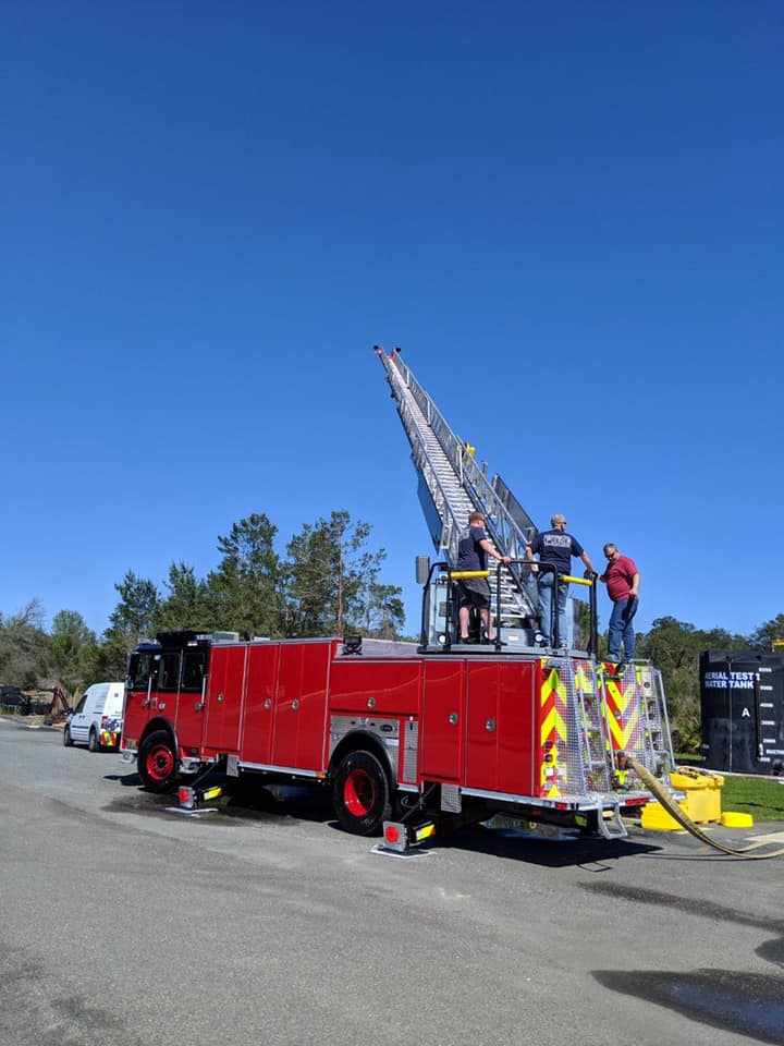 GreenwoodEV's tweet photo. The crew from Willimantic CT Fire Department recently inspected their  E-One Metro 100 Ladder truck at The factory in Ocala. The truck will be arriving soon at Greenwood for the final touches...stay tuned!

#willimantic #firetruck #newtruck #newladdertruck #laddertruck #metro100 https://t.co/GWfm740wxf