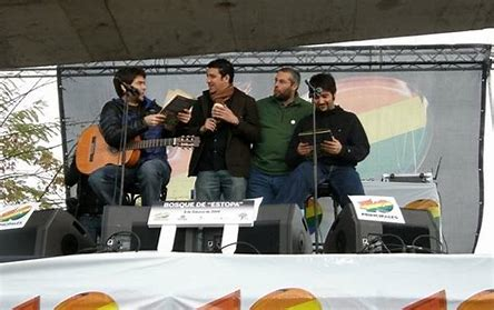 TonyAguilarOfi's tweet photo. Hoy recordando los bosques que plantamos hace casi 10 años con los oyentes de mi programa #Internight en Leganés, Cornellá, Pescueza, Alzira y Osuna. Apadrinados por @OficialRevolver @estopaoficial @laorejadevgogh #JorgeMartínezAspar o @antoniorozco. 
@Los40 @oscarrando https://t.co/nzhW0CZw6E
