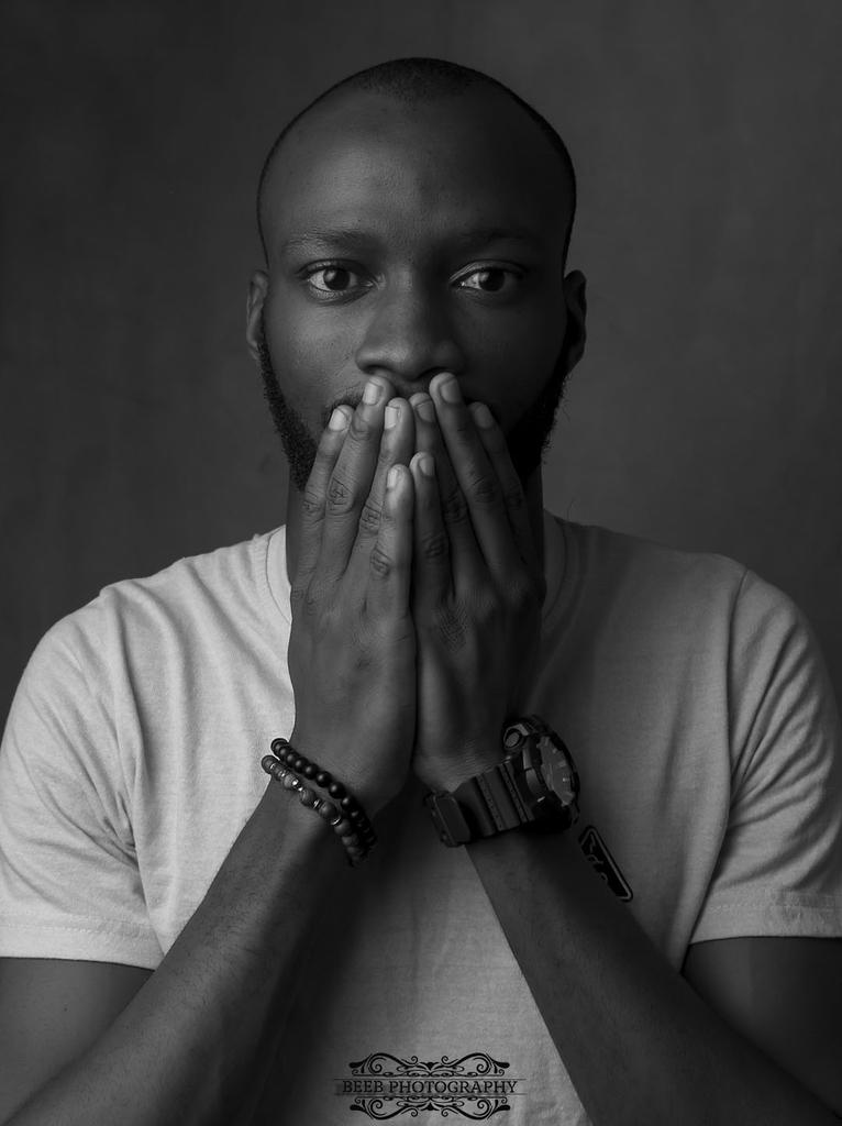 its_shaokhan's tweet photo. Self Esteem
featuring Kindle
Photography 📷 @its_shaokhan
#monochrome #monochromatic #black #blackandwhite #portrait #portraits #portraitseason #portraitseries #photographers #Lagosphotographer #beebphotography #lowlight https://t.co/aRBrwdM6OZ