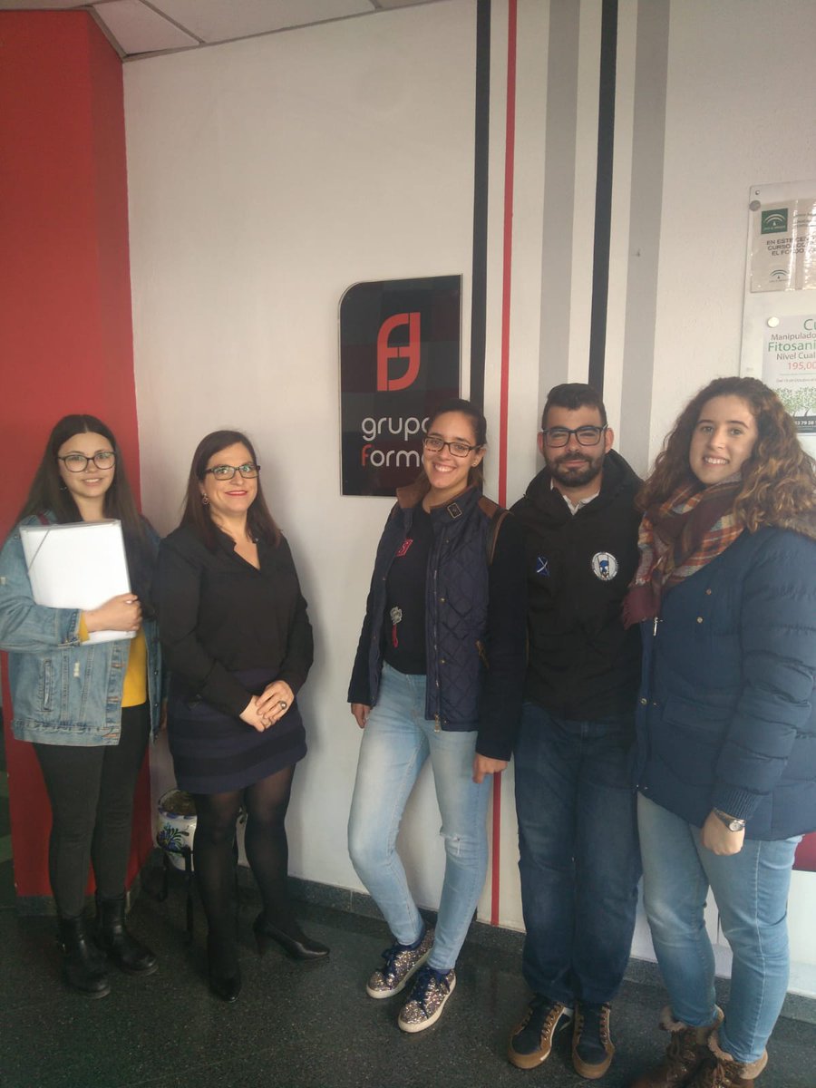 Ayer nos atendió María Jesús Rodríguez, Administrativa de <a href="/grupo_forma/">Grupo Forma</a>, desde aquí le damos las #gracias por atendernos tan bien e informarnos de todo, ya sea formación, perfiles que buscan, etc. en #grupoforma. 😊🚀 #formación #empleo #lanzadera #úbeda