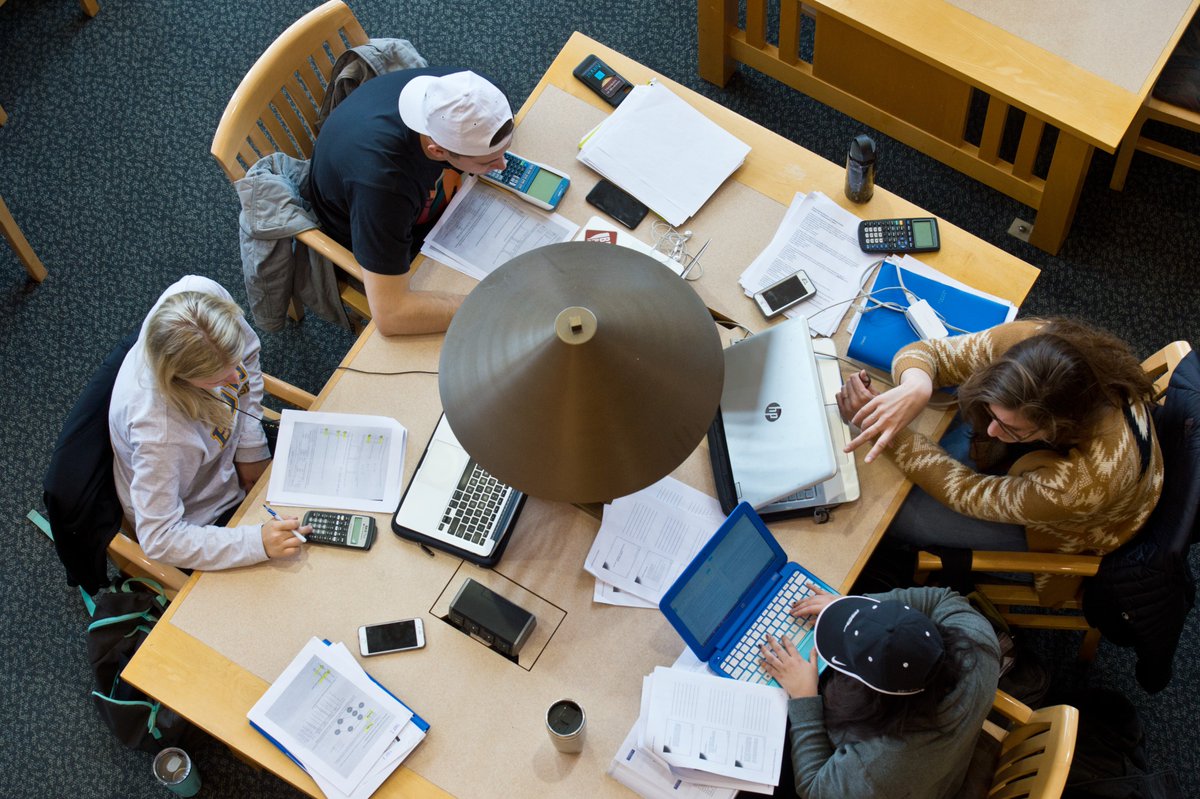 UMDuluthSuccess's tweet photo. Hey #Bulldogs...got that study group in place for a #SuccessfulSpringSemester. Studies show participating in a study group can help improve your grades! Go! https://t.co/qBi69kpy1D