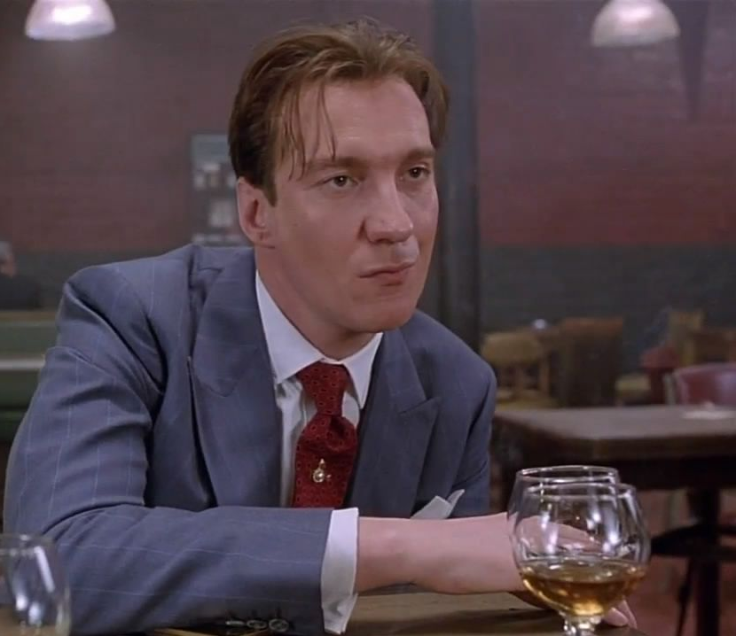 Gibboanxious's tweet photo. #HappyBirthday to David Thewlis (56)
his top 10 movies are:

10. the Half-Blood Prince
9. The New World
8. Wonder Woman
7. Legend (2015)
6. Anomalisa
5. the Deathly Hallows: Part 2
4. War Horse
3. the Prisoner of Azkaban
2. Gangster No. 1
1. The Big Lebowski
#RemusLupin #VMVarga https://t.co/JkQd3PruGa