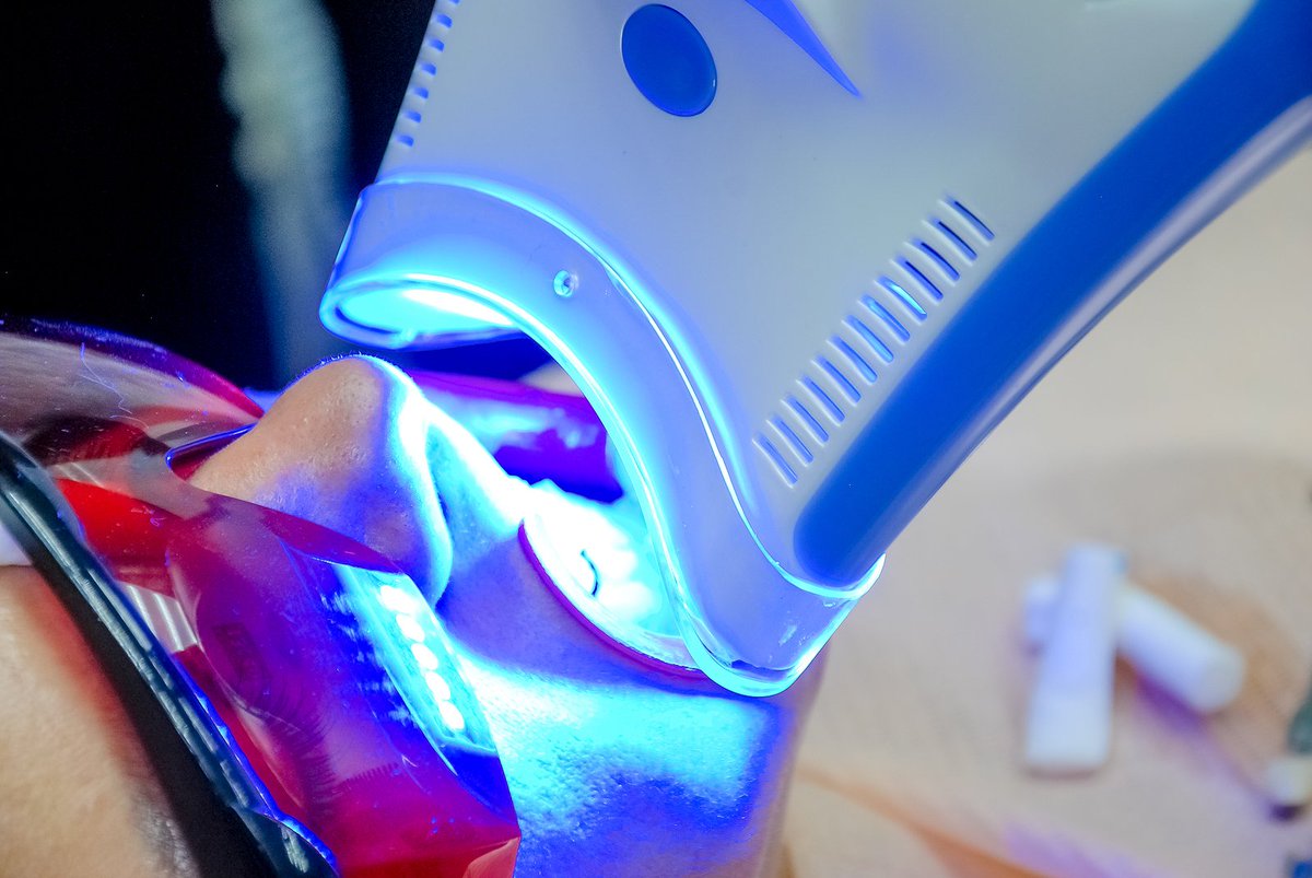 portmoreKT13's tweet photo. Your one step to the whiter smile

 Book now: https://t.co/l8Ys28jpVN

#zoomwhitening #summersmile #sparkleyourday #portmoredental # https://t.co/hxZZ2ba2BH